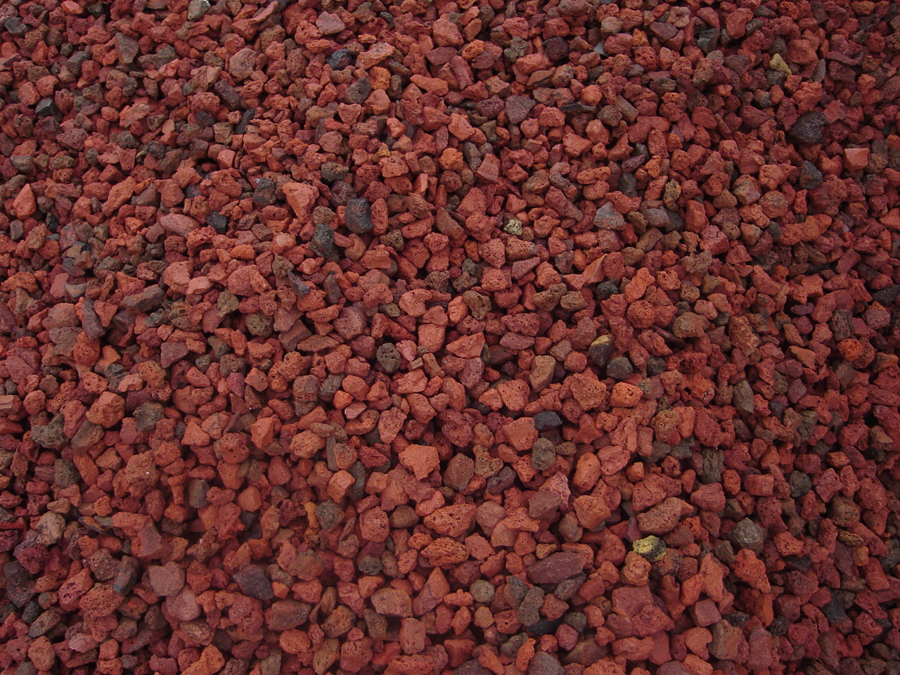 3/4 Red Lava Rock - Hastie's Capitol Sand and Gravel ...