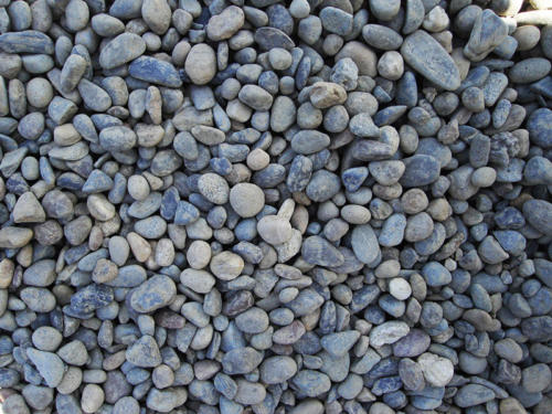 Small River Rocks Archives - Hastie's Capitol Sand and Gravel - Rock,  Topsoil and Bark